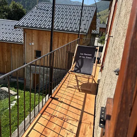 Les Racines Et Les Cimes